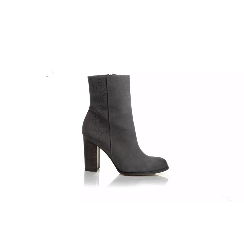 Sam Edelman Reyes boots 9.5 gray block heels 39.5